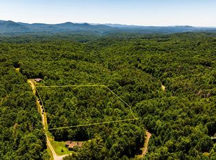 Vicki, Gainesville, GA 30504