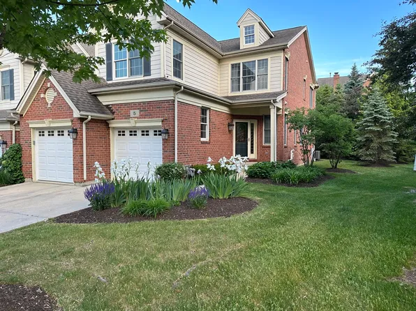 5 Winged Foot Dr, Hawthorn Woods, IL 60047