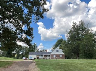 121 E Tate Rd, Senatobia, MS 38668