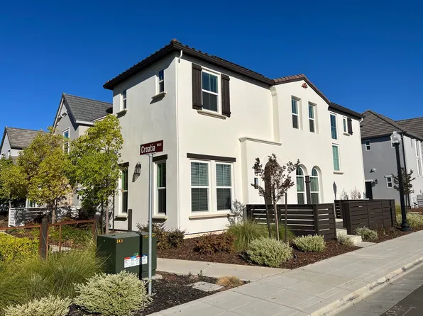 3299 Ronald Reagan Way, Sacramento, CA 95818