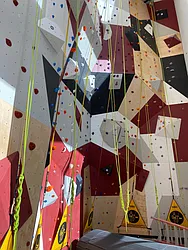 Rented by The Ariel Group Realty Corp