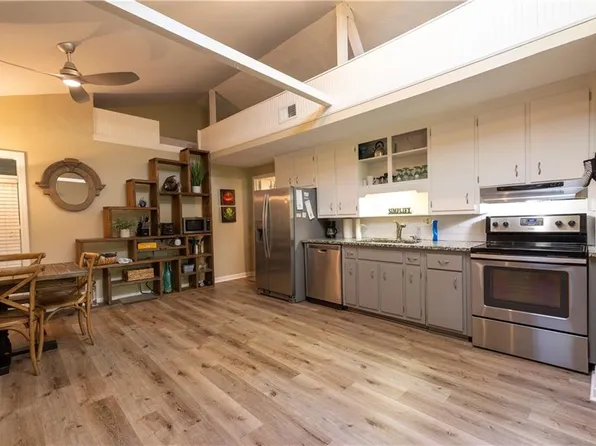 9010 Prestige Ln #2, Gainesville, GA 30506