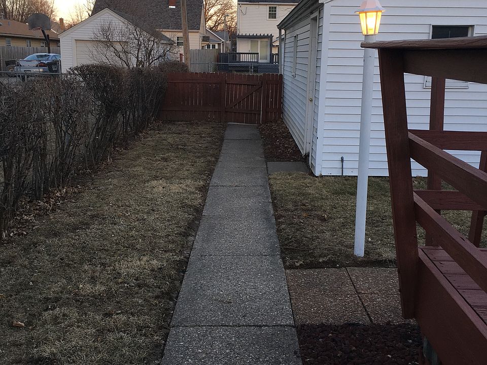 Side yard