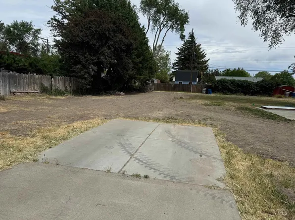 S 10 E, Mountain Home, ID 83647
