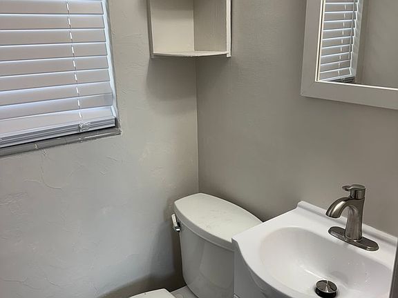 5th image of 1746 S Tamiami Trl #2