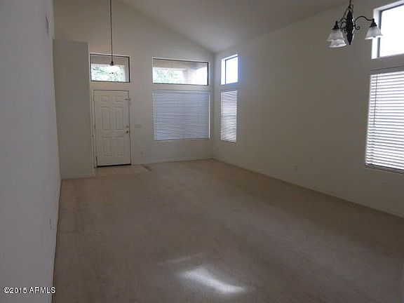 3rd image of 2150 W Vineyard Plains Dr