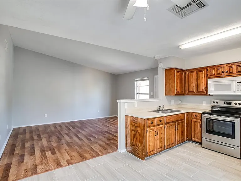 8419 Riverstone Dr #C — Photo 17