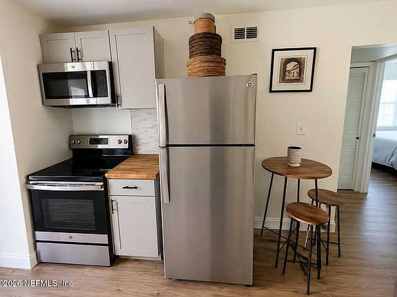 5th image of 1717 E 25TH Street