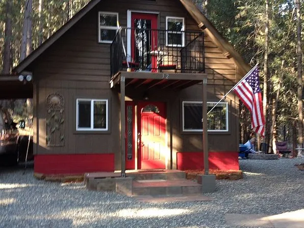 32 Weiss Hill Rd, Oroville, CA 95966