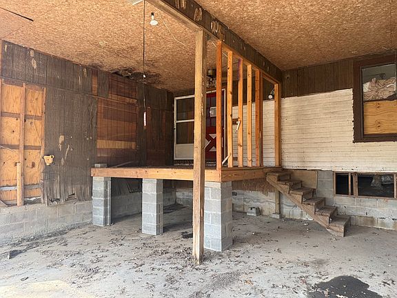 5th image of 505 Connie Allen Rd