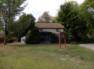 122 Pleasant St, Keeseville, NY 12944