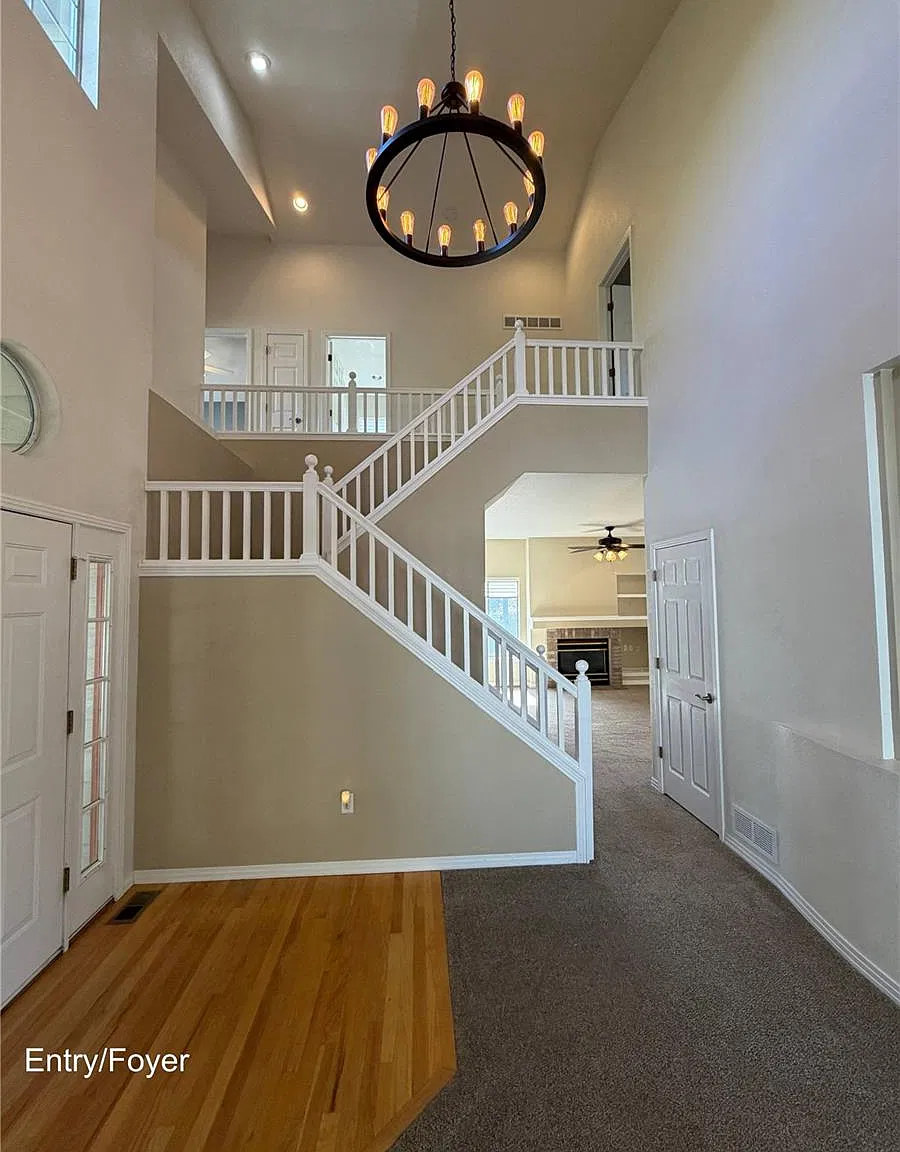 4 bed, 3.5 bath, 2556 sqft, $3,750 — Photo 3