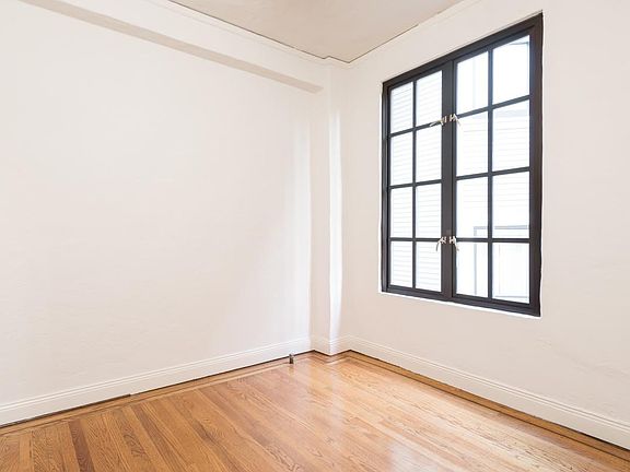 5th image of 555 Buena Vista Ave W APT 303