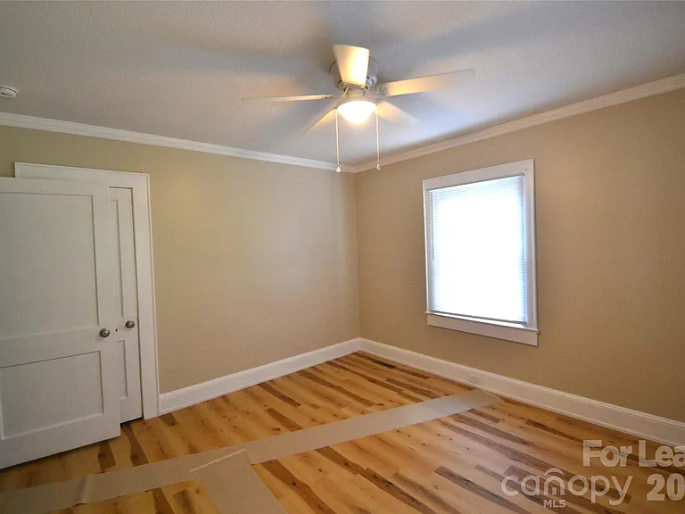 800 Arbor St NE — Photo 18