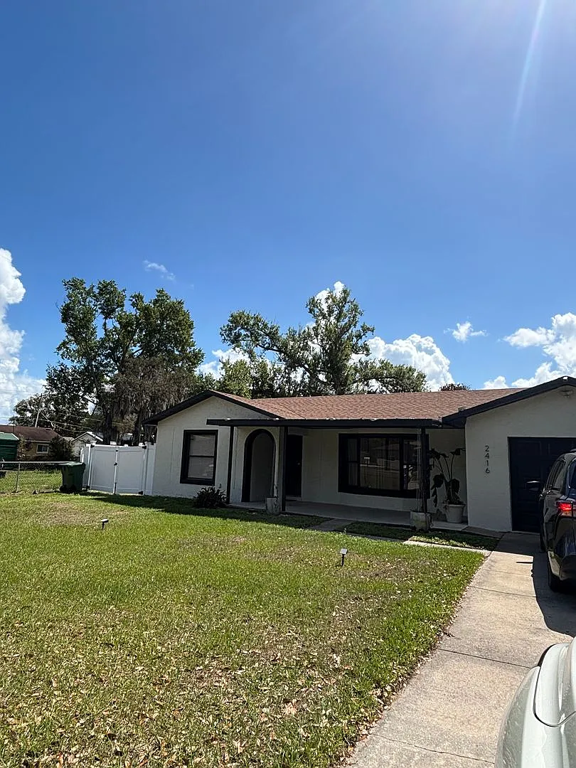 3 Bedroom/2 Bath Fully Furnished Pool Home for Rent — Photo 2