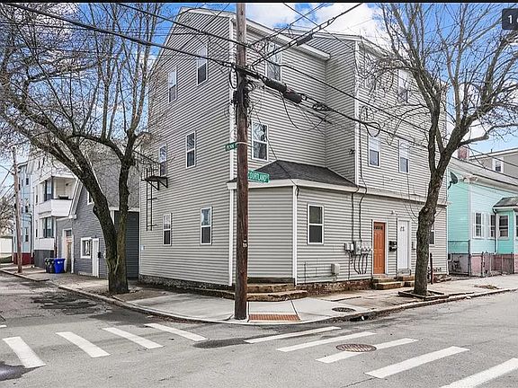 spaceus bigger building on the street