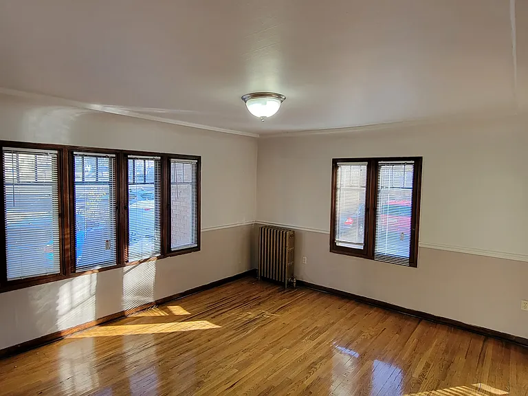 Graylyn Apartments — Photo 4