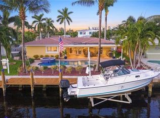 220 SE 3rd Ct, Pompano Beach, FL 33060