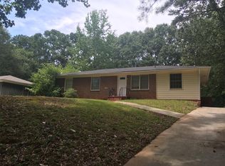 4136 Lindsey Dr, Decatur, GA 30035