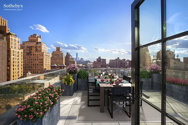 Sold by Sotheby's International Realty | media 17