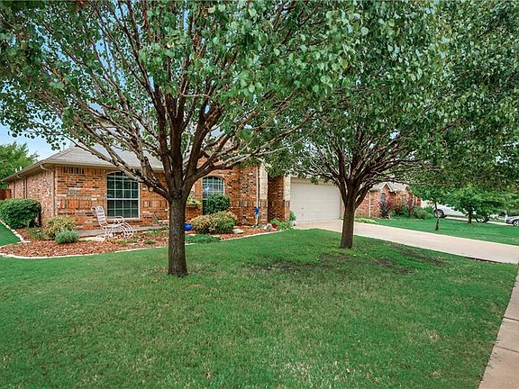2nd image of 1505 Millbrook Dr