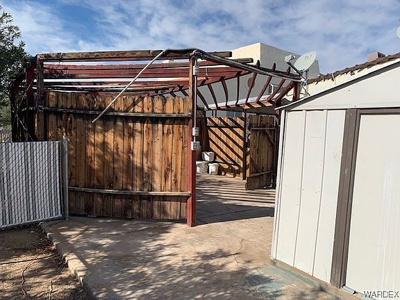 4th image of 678 Terrace Drive #4
