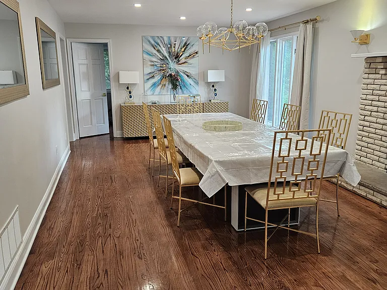 804 Columbia Rd — Photo 20