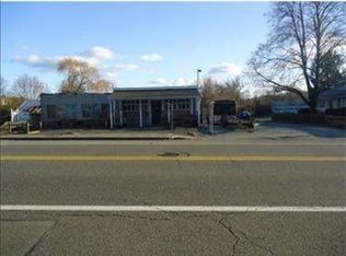 90 Lexington St, Woburn, MA 01801