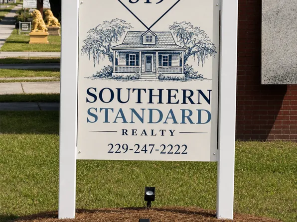 508 S Forrest Ave, Adel, GA 31620