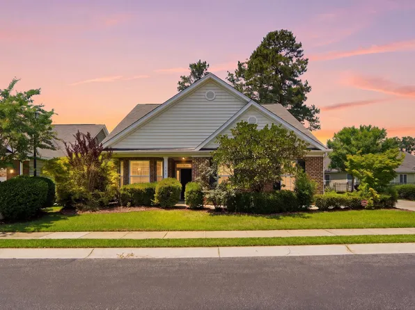 135 Brutus Ln, Summerville, SC 29485