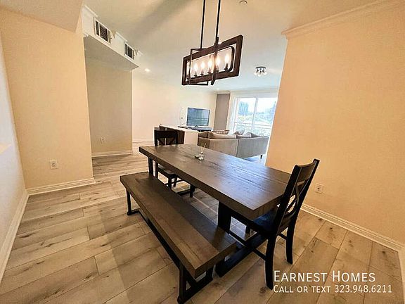 2nd image of 4533 Vista Del Monte Ave APT 304