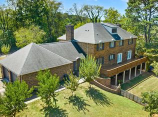 405 N Holston Dr, Lenoir City, TN 37772
