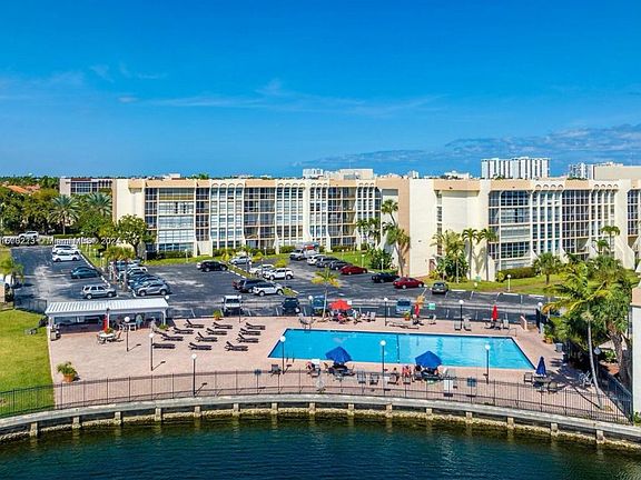 3rd image of 801 Three Islands Blvd APT 412