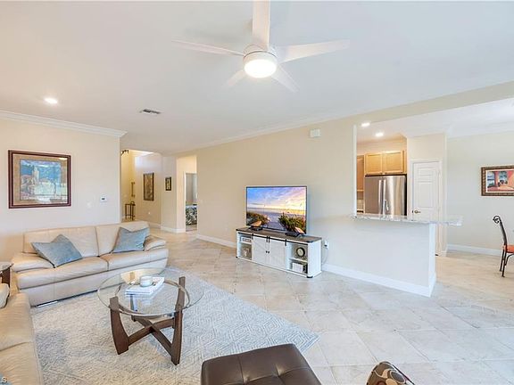 4th image of 12199 Toscana WAY #102