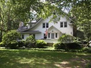 131 Kenilworth Rd, Mountain Lakes, NJ 07046