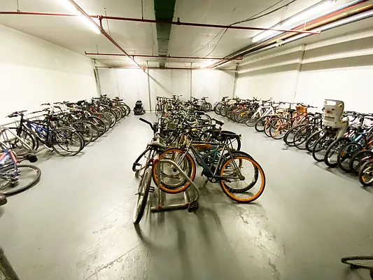 Rented by Apartment Luxe Realty Group, Inc | media 45