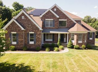 19 Sachem Dr, Shelton, CT 06484