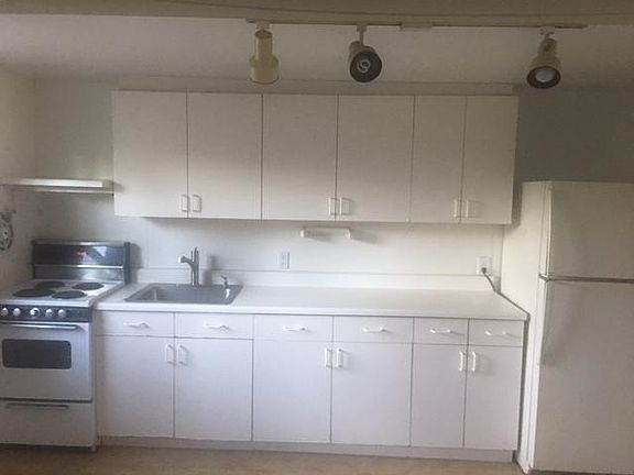 4th image of 36 Birch Dr #Up