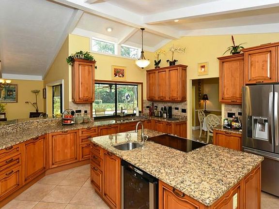4th image of 5119 Willow Leaf Dr