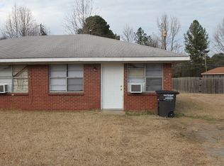 1406 Plummer Dr, Jacksonville, AR 72076