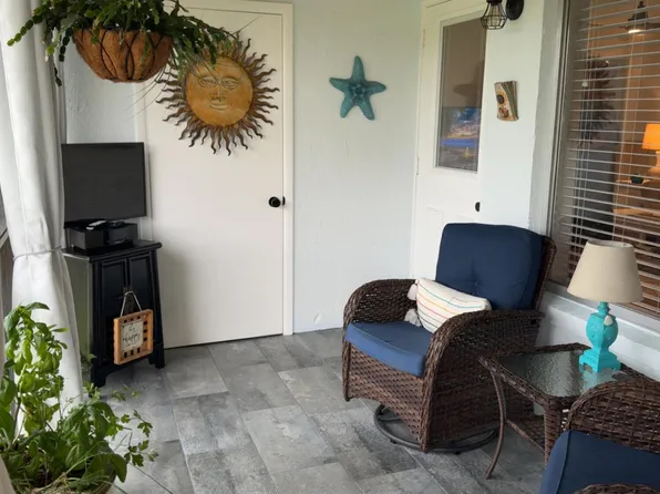 5949 La Pinata Boulevard #A-2, Greenacres, FL 33463