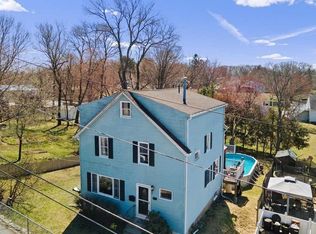 32 Laurier St, Worcester, MA 01603