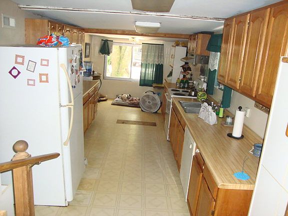 4th image of 1190 NW 92nd Pl