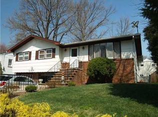 112 Inman Ave, Colonia, NJ 07067