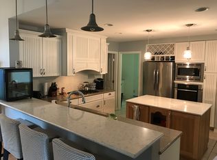 1019 4th St S, Stillwater, MN 55082