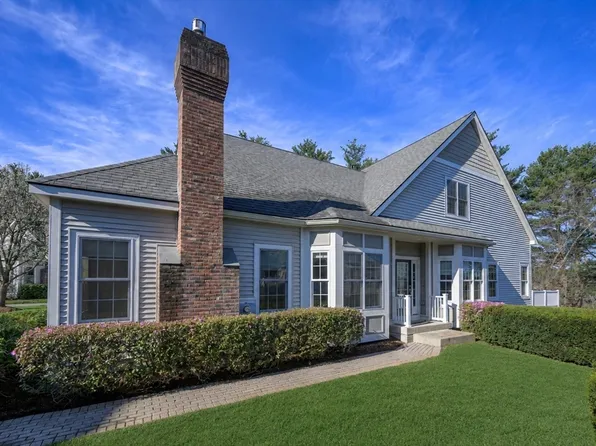 35 Glen Ct #35, Southborough, MA 01772