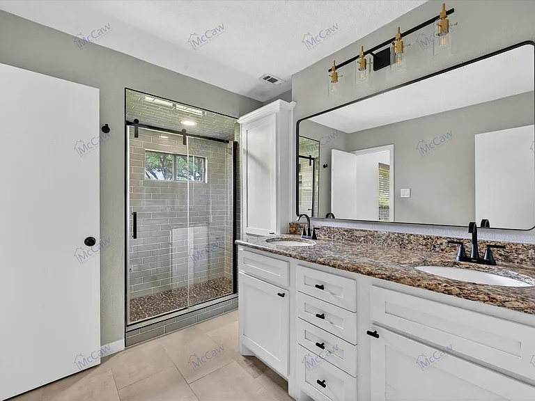 3827 Clubway Ln — Photo 14