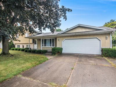 5899 Pinetree Ave SE, Kentwood, MI, 49508