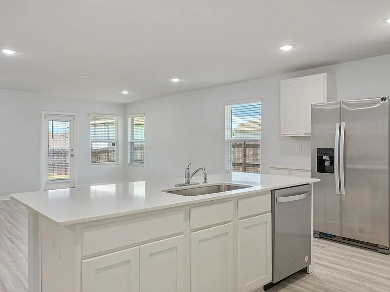 522 Mary Lou Way — Photo 14