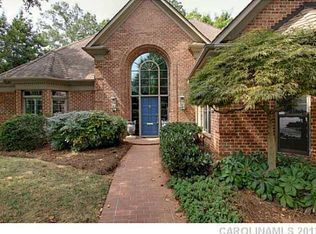 333 S Canterbury Rd, Charlotte, NC 28211